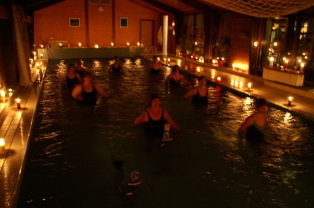 Therapie Schwimmen, Kerzen Schwimmbad, Premiumschwimmschule & more